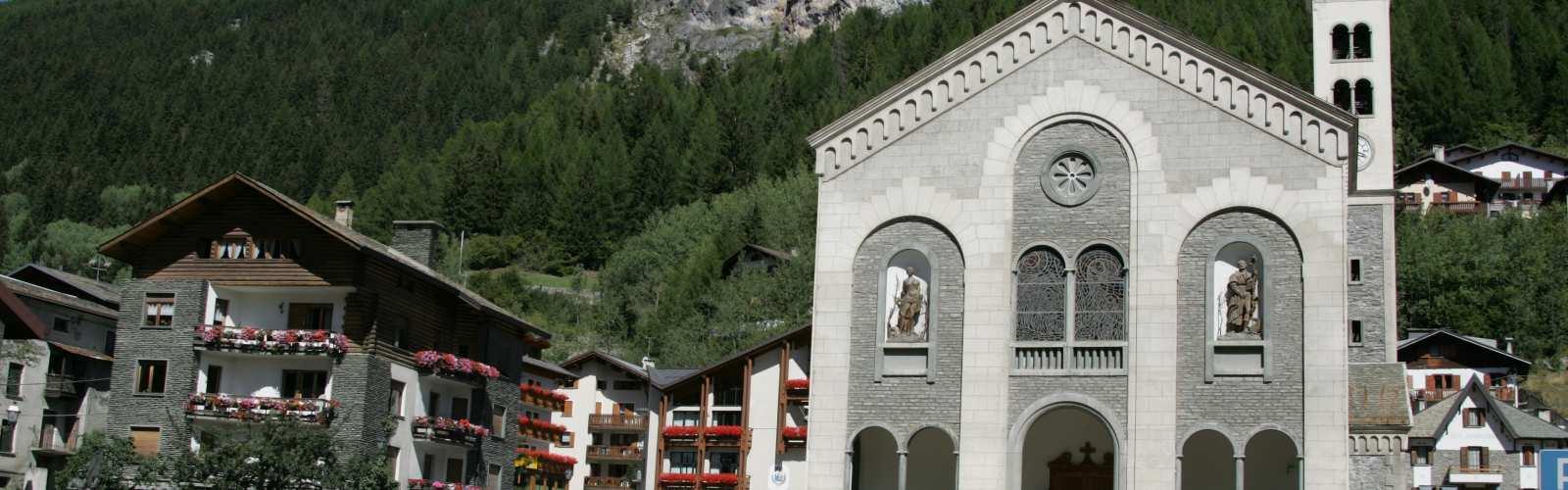 Chiesa Santa Maria Nascente a Isolaccia